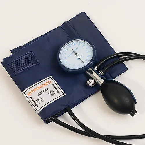 Esfigmomanómetro aneroide médico médico con estetoscopio