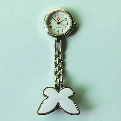 Reloj de enfermera con patrón de mariposa SunnyWorld SW-G05DW